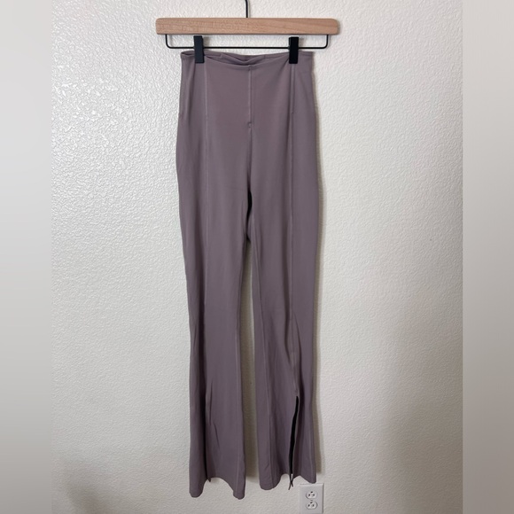 LULULEMON In The Groove Flare Legging Pant 2 - Picture 6 of 7